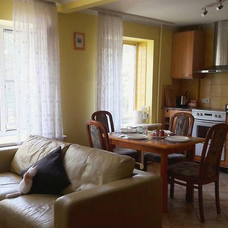 Квартира В Юрмале Jūrkalne Esterno foto